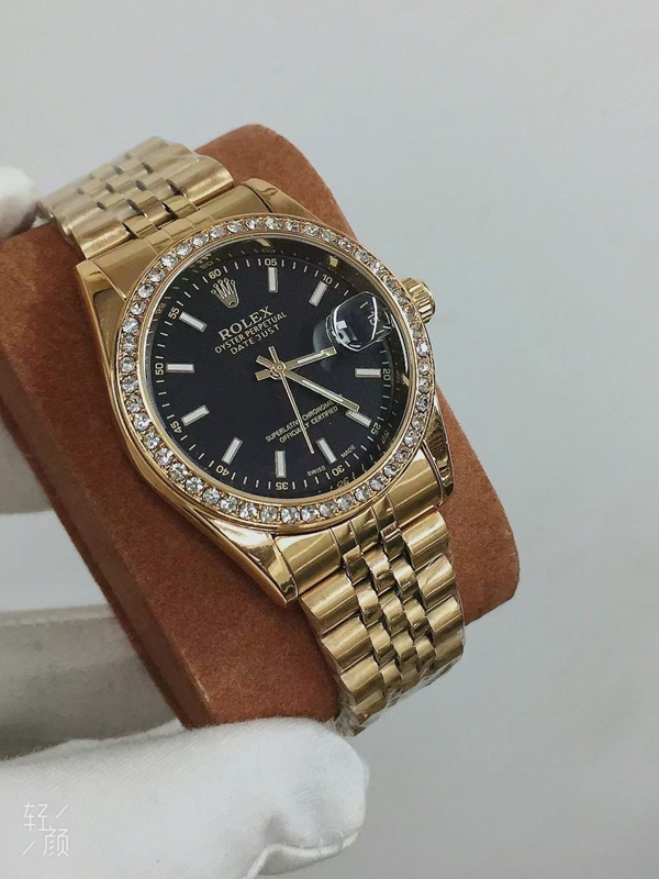 ブランド時計正面デザイン